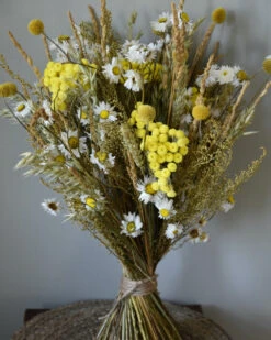 Droogbloemen Boeket In Naturel Geel En Wit