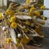 Gemengd Droogbloemen Boeket Gelaagd In Naturel Geel
