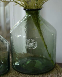Glazen Apothekers Fles In Het Groen Met Embleem Groot, IB Laursen