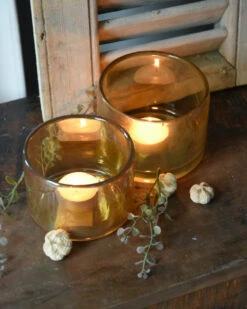 Glazen Theelichten In Parelmoer Warm Zonnig Set Van Twee, Brynxz