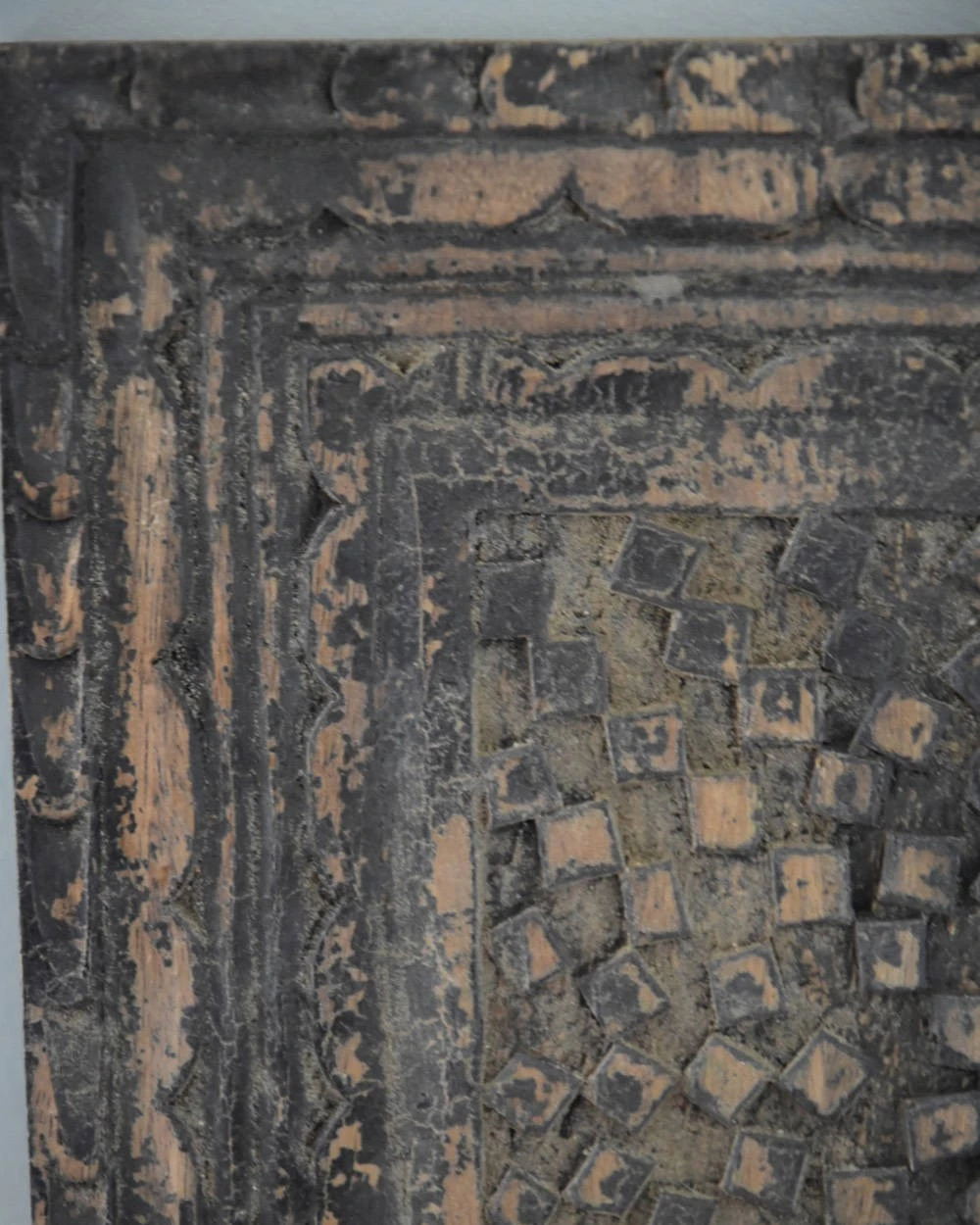 Grijs Houtsnijwerk Paneel Van Be-Uniq - Afbeelding 3