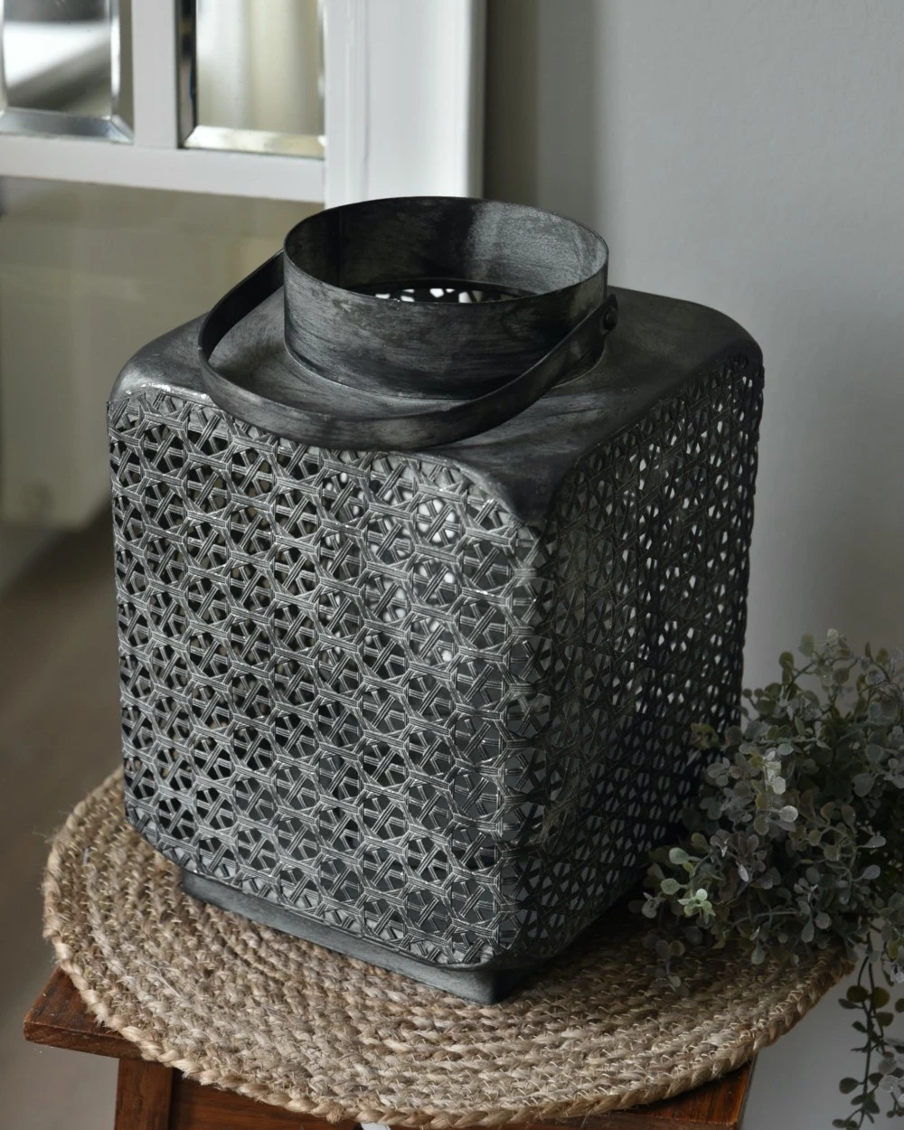 Groot Metalen Windlicht Met Weefpatroon En Hengsel, Vierkant - Afbeelding 4