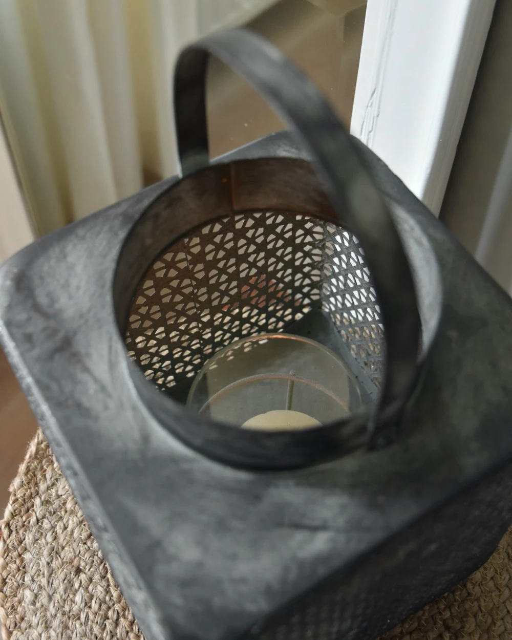 Groot Metalen Windlicht Met Weefpatroon En Hengsel, Vierkant - Afbeelding 5