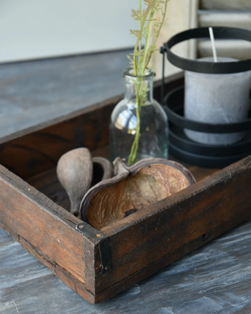 Houten Bak Met Metalen Beugeltjes, Unique IB Laursen