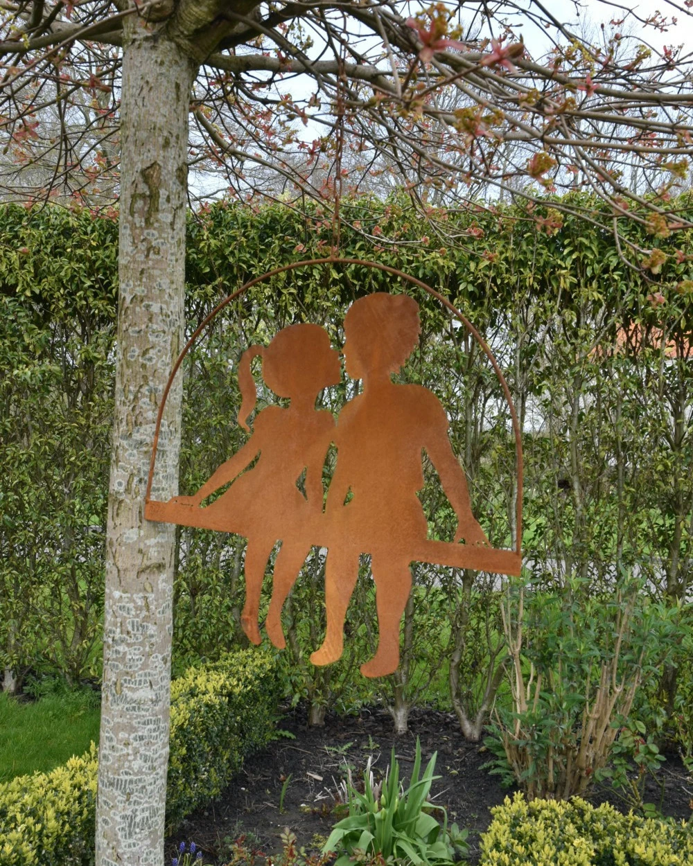 Meisje En Jongen Geven Elkaar Een Kusje, Hangend Ecoroest - Afbeelding 3