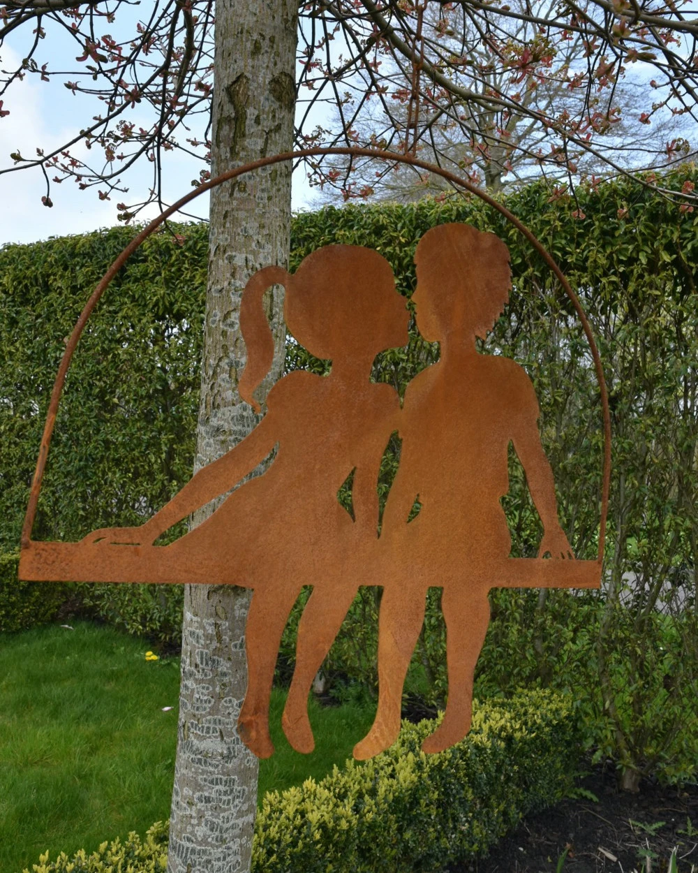 Meisje En Jongen Geven Elkaar Een Kusje, Hangend Ecoroest - Afbeelding 7