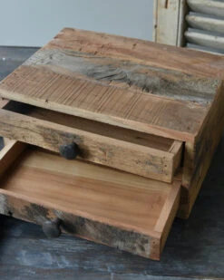 Oud Houten Lade Kastje, IB Laursen