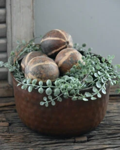 Rond Metalen Schaal Met 'bobbel' Structuur, Klein