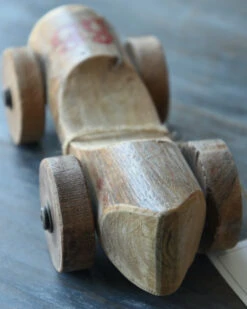 Unieke Houten Race Auto Met Rood Nr 88, IB Laursen