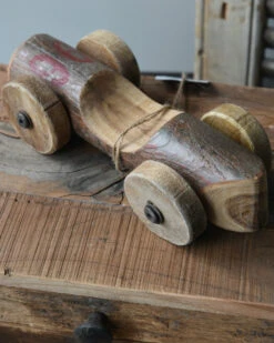 Unieke Vintage Race Auto Van Hout Met Rood Nr 96, IB Laursen