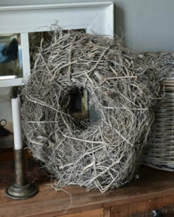 White Wash Krans Van Takken En Wortels